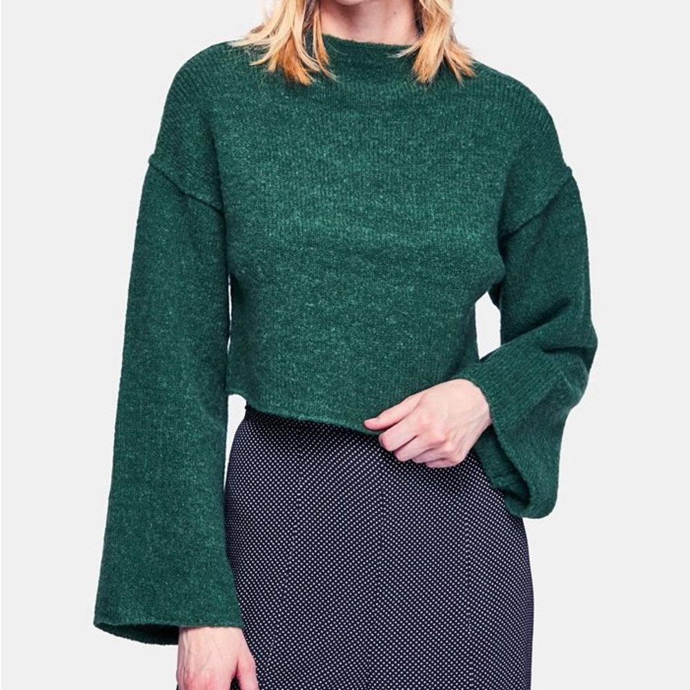 Size XS Dark Green Free People Cropped Sweater